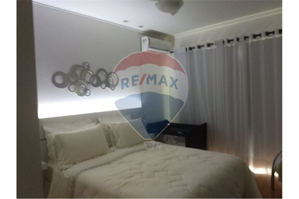 Imagem Casa de Condomínio com 4 Quartos à Venda, 236 m²em Piratininga - Niterói