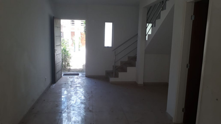 Imagem Casa de Condomínio com 2 Quartos à Venda, 62 m² em Planalto - Natal