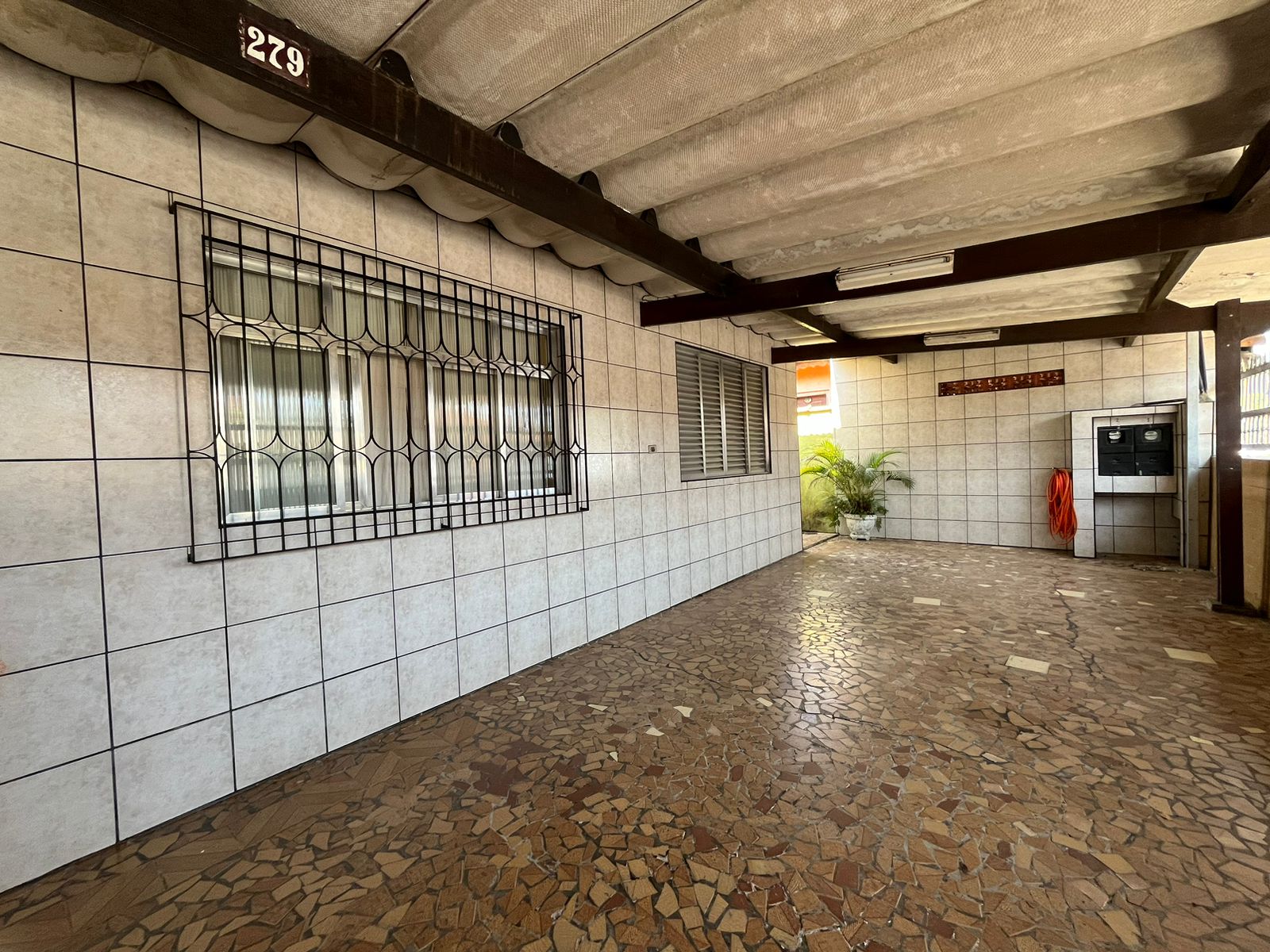 Imagem Casa com 2 Quartos à Venda, 225 m²em Jardim Casqueiro - Cubatão