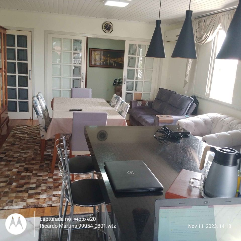 Imagem Casa com 3 Quartos à Venda, 190 m²em Jardim Angélica - Criciúma Imagem Casa com 3 Quartos à Venda, 190 m²em Jardim Angélica - Criciúma