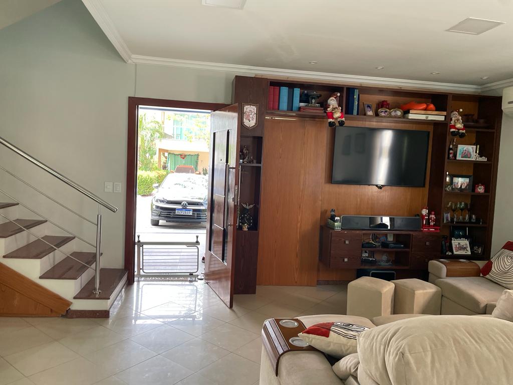Imagem Casa de Condomínio com 3 Quartos à Venda, 250 m²em Flores - Manaus Imagem Casa de Condomínio com 3 Quartos à Venda, 250 m²em Flores - Manaus