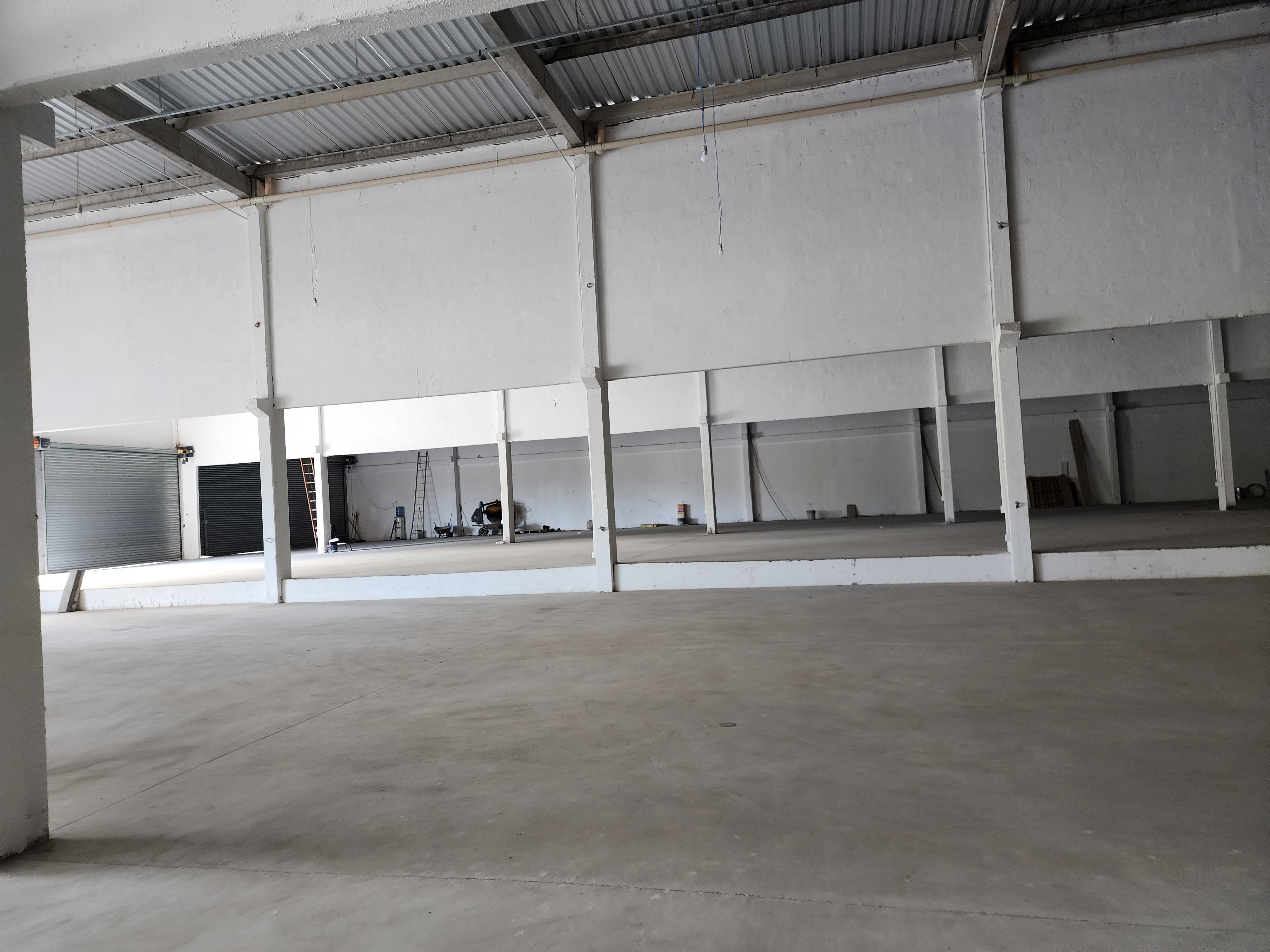 Imagem Ponto Comercial para Alugar, 450 m²em Cia I - Simões Filho Imagem Ponto Comercial para Alugar, 450 m²em Cia I - Simões Filho