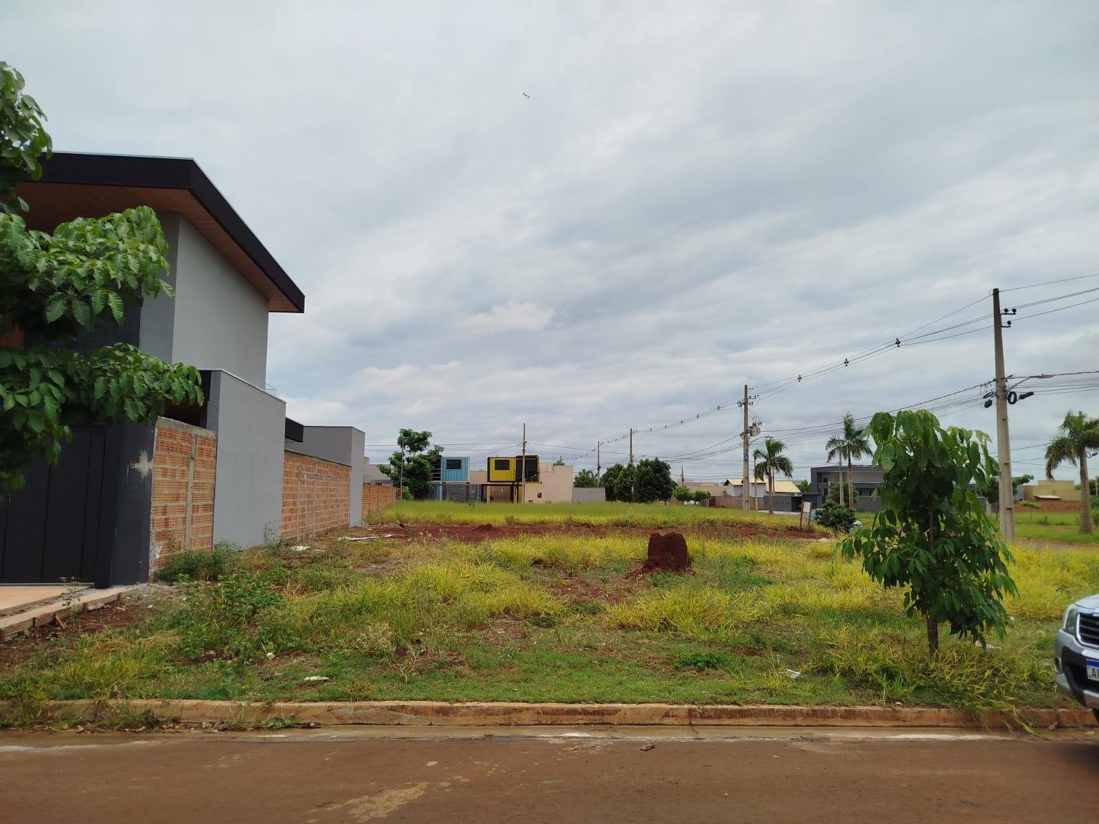 Imagem Terreno à Venda, 240 m² em Jardim Guaicurus - Dourados