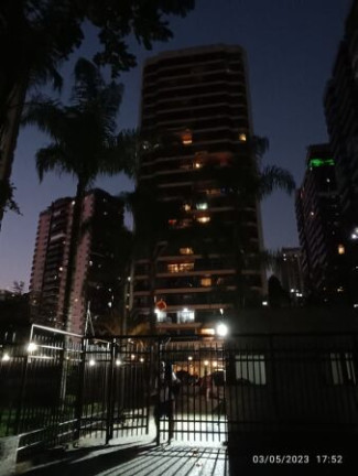 Imagem Apartamento com 4 Quartos à Venda, em Barra da Tijuca - Rio de Janeiro Imagem Apartamento com 4 Quartos à Venda, em Barra da Tijuca - Rio de Janeiro