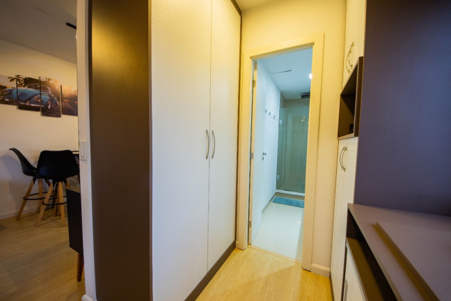 Imagem Loft com 1 Quarto à Venda, 36 m² em Jardim Botânico - Porto Alegre Imagem Loft com 1 Quarto à Venda, 36 m² em Jardim Botânico - Porto Alegre