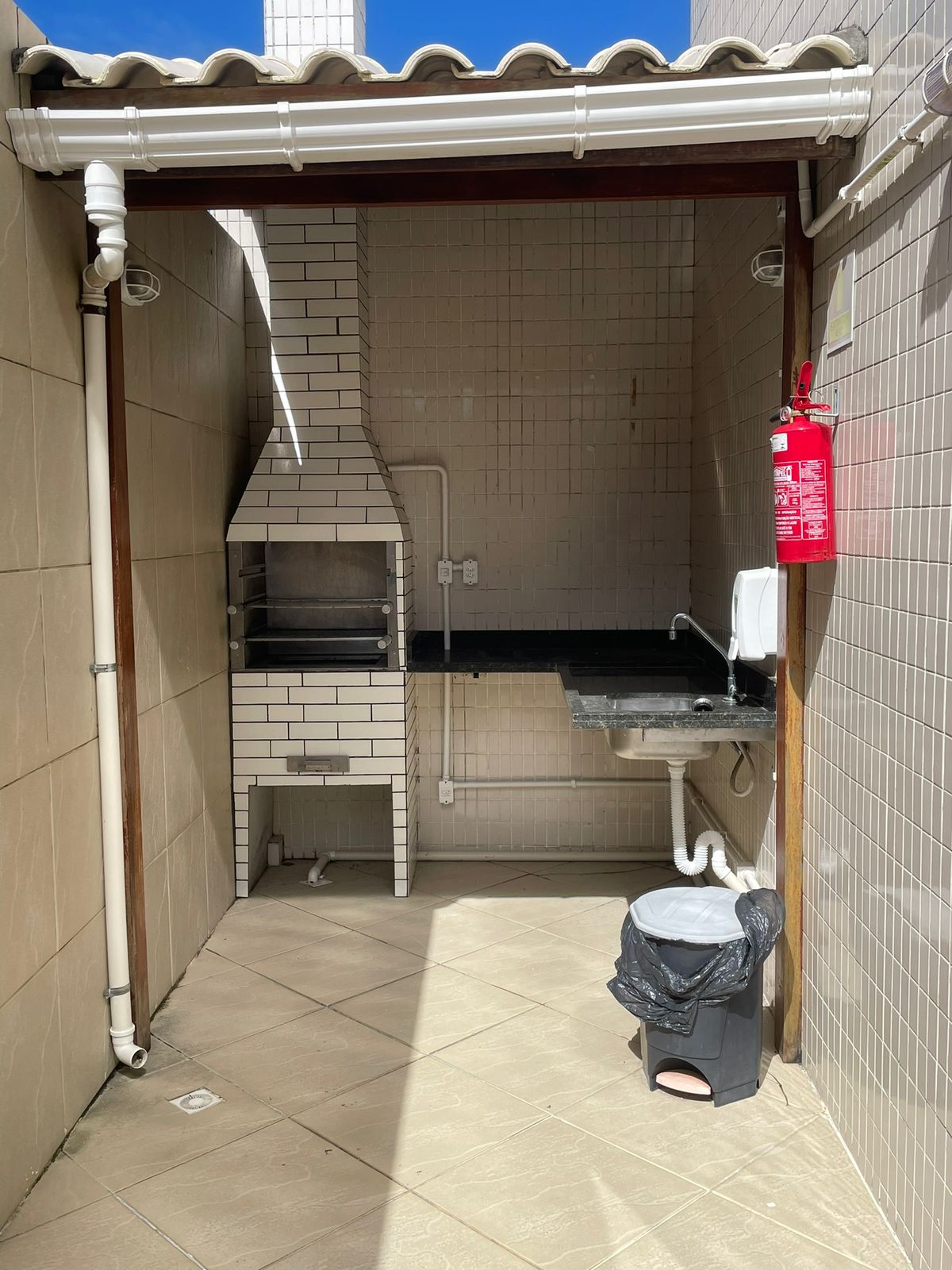 Imagem Apartamento com 2 Quartos para Alugar, 74 m²em Pitangueiras - Lauro de Freitas Imagem Apartamento com 2 Quartos para Alugar, 74 m²em Pitangueiras - Lauro de Freitas