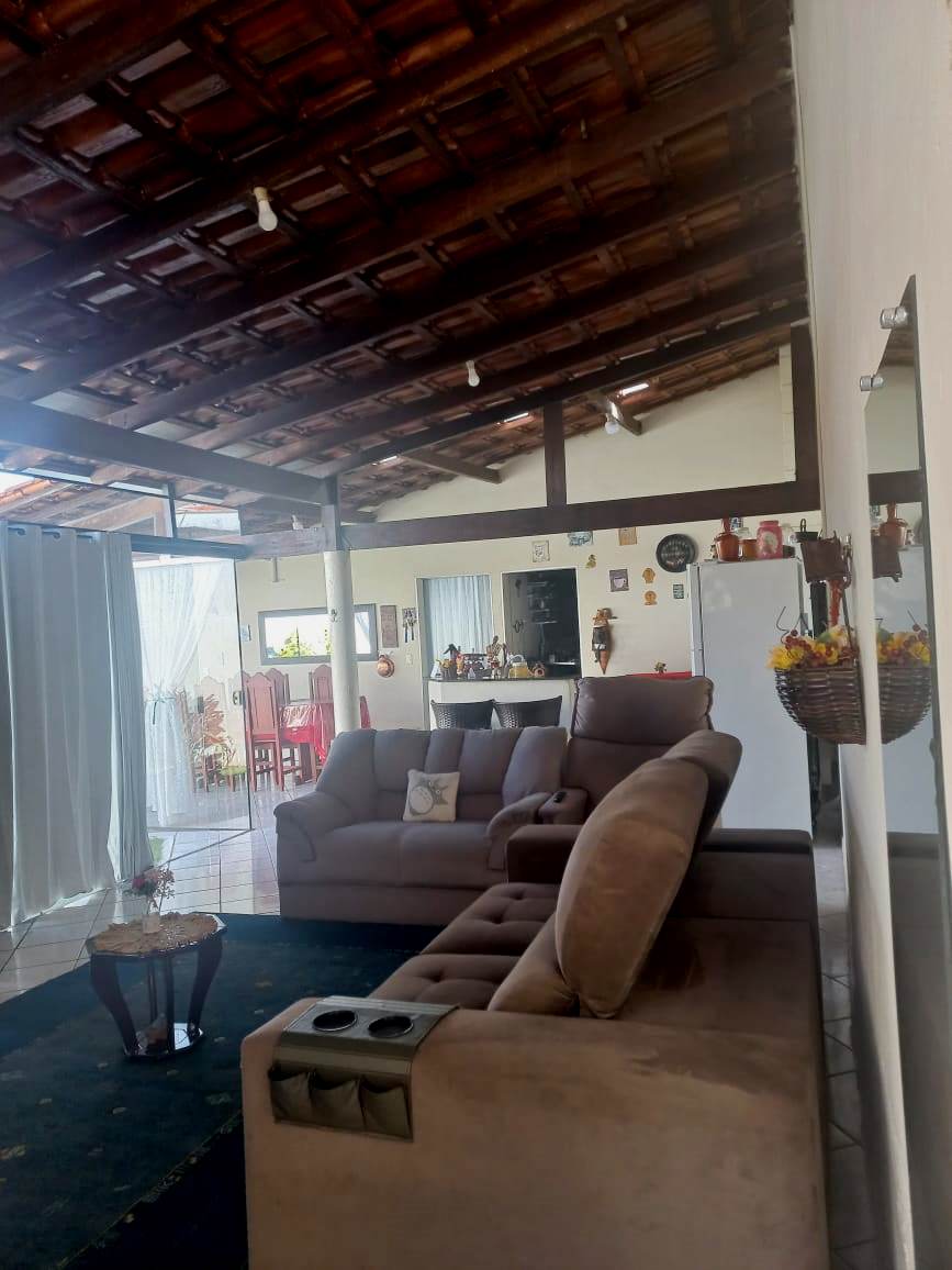 Imagem Casa com 4 Quartos à Venda, 167 m² em Country Club - Poços de Caldas Imagem Casa com 4 Quartos à Venda, 167 m² em Country Club - Poços de Caldas