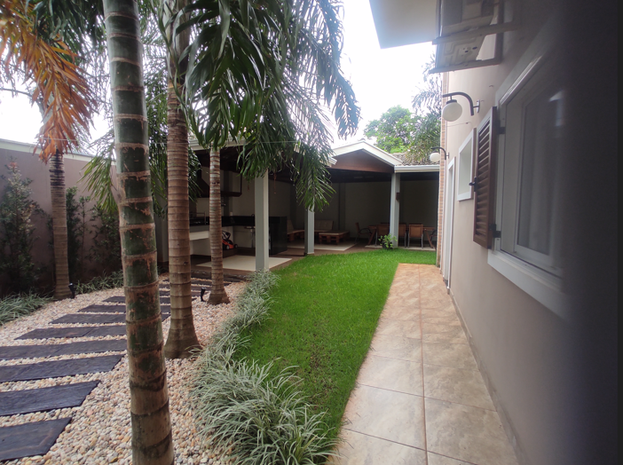 Imagem Casa com 2 Quartos à Venda, 348 m²em Jardim Santa Genebra - Campinas