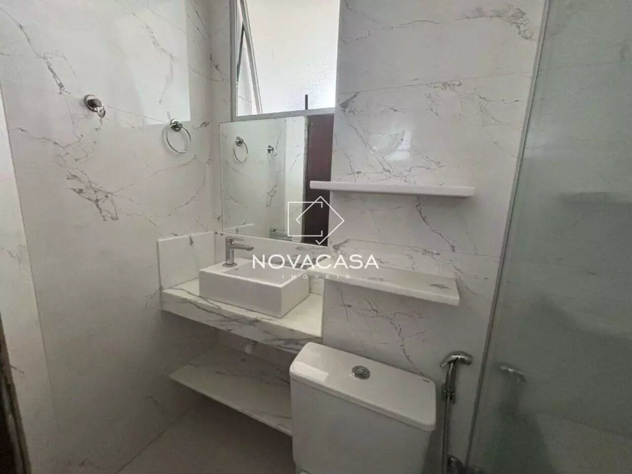 Imagem Casa com 3 Quartos à Venda, 139 m² em Vila Cloris - Belo horizonte Imagem Casa com 3 Quartos à Venda, 139 m² em Vila Cloris - Belo horizonte
