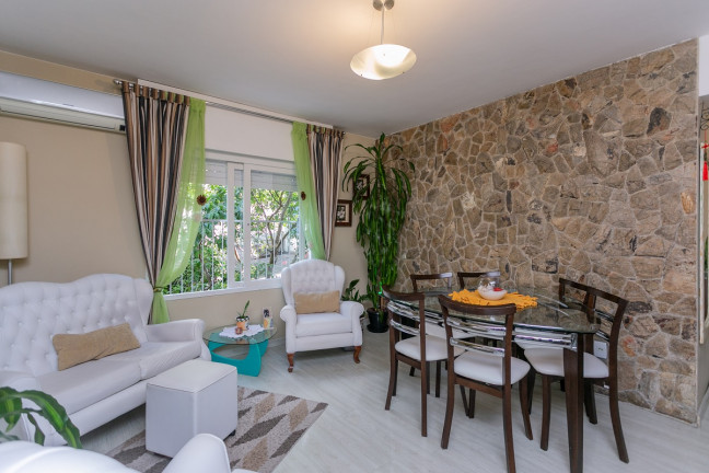 Imagem Apartamento com 2 Quartos à Venda, 74 m² em Higienópolis - Porto Alegre Imagem Apartamento com 2 Quartos à Venda, 74 m² em Higienópolis - Porto Alegre