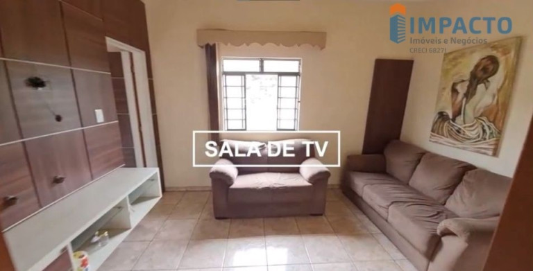 Imagem Casa com 3 Quartos à Venda, Locação ou Temporada,  em Centro - Teófilo Otoni
