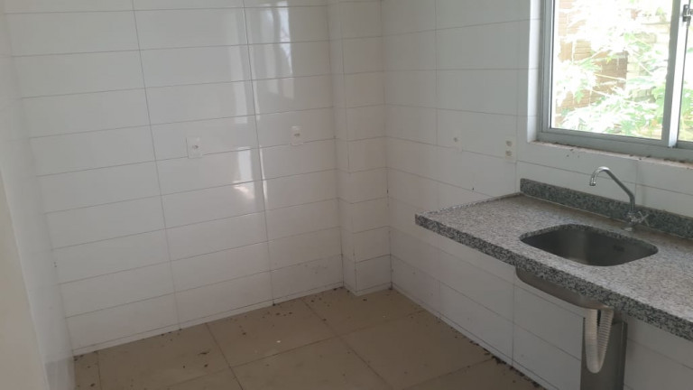 Imagem Casa de Condomínio com 2 Quartos à Venda, 62 m² em Planalto - Natal