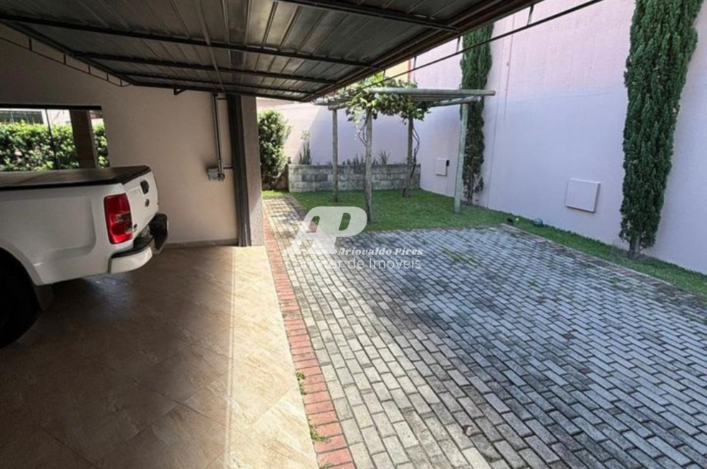Imagem Casa com 3 Quartos à Venda, 259 m²em Orfãs - Ponta Grossa Imagem Casa com 3 Quartos à Venda, 259 m²em Orfãs - Ponta Grossa