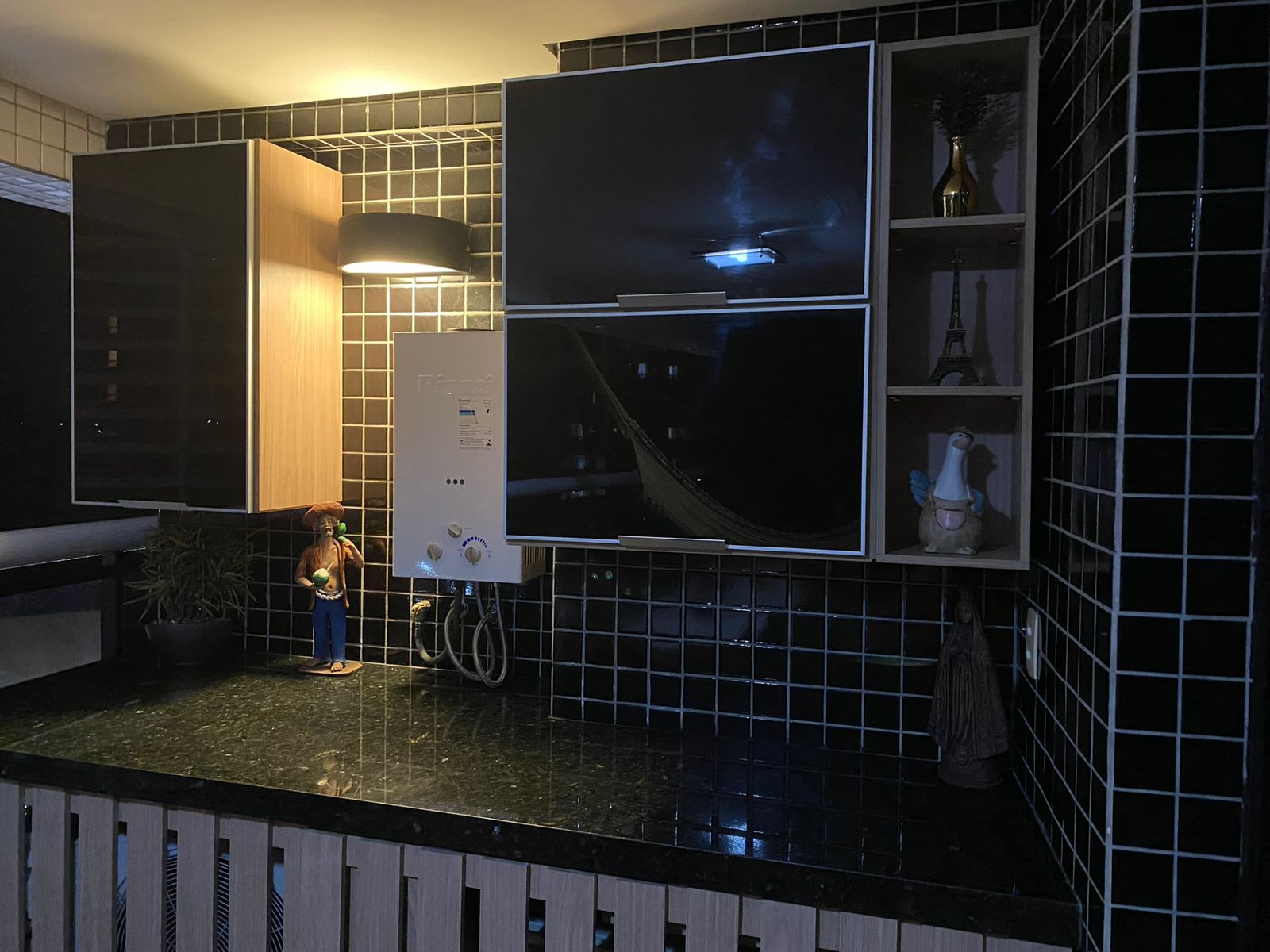 Imagem Apartamento com 1 Quarto à Venda, 66 m²em Meireles - Fortaleza Imagem Apartamento com 1 Quarto à Venda, 66 m²em Meireles - Fortaleza