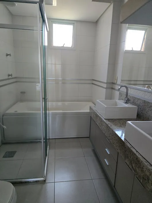 Imagem Apartamento com 3 Quartos à Venda, 200 m²em Umarizal - Belém Imagem Apartamento com 3 Quartos à Venda, 200 m²em Umarizal - Belém
