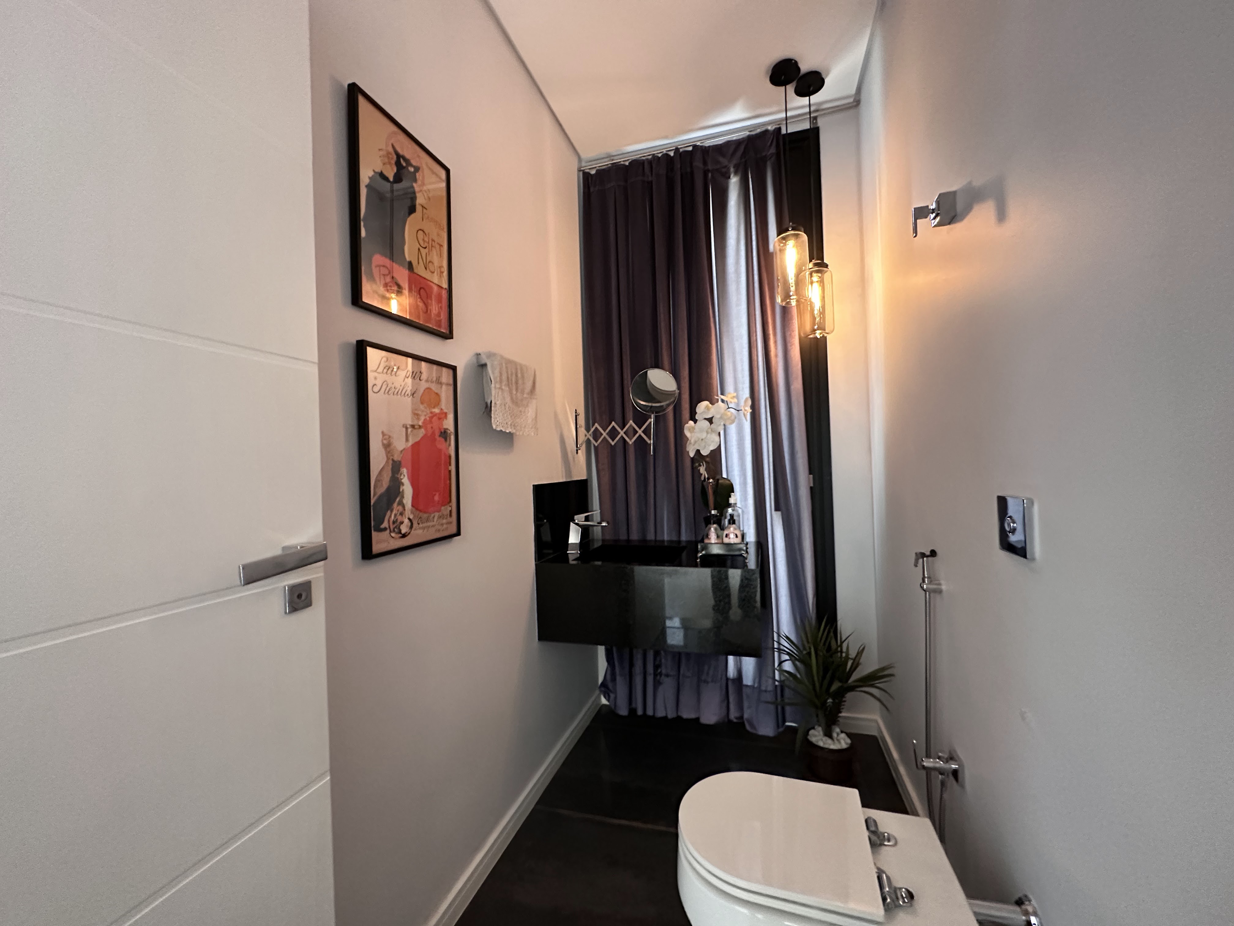 Imagem Sobrado com 4 Quartos à Venda, 395 m²em Jardim Novo Mundo - Jundiaí Imagem Sobrado com 4 Quartos à Venda, 395 m²em Jardim Novo Mundo - Jundiaí