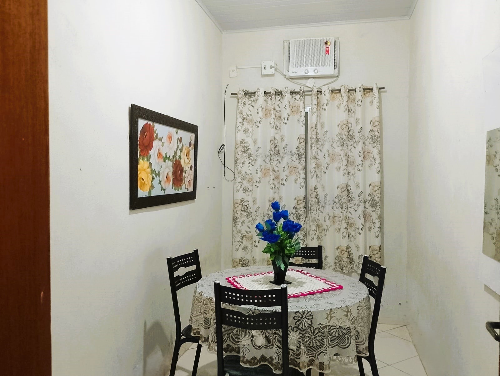 Imagem Casa com 4 Quartos à Venda, 144 m² em Campo Grande - Rio de Janeiro
