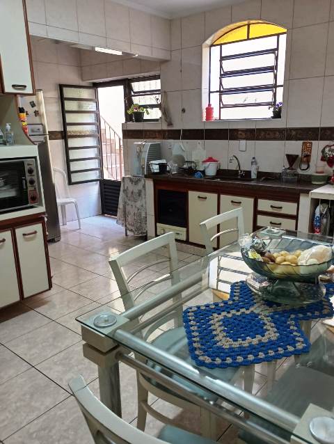 Imagem Sobrado com 3 Quartos à Venda, 187 m²em Rudge Ramos - São Bernardo do Campo Imagem Sobrado com 3 Quartos à Venda, 187 m²em Rudge Ramos - São Bernardo do Campo