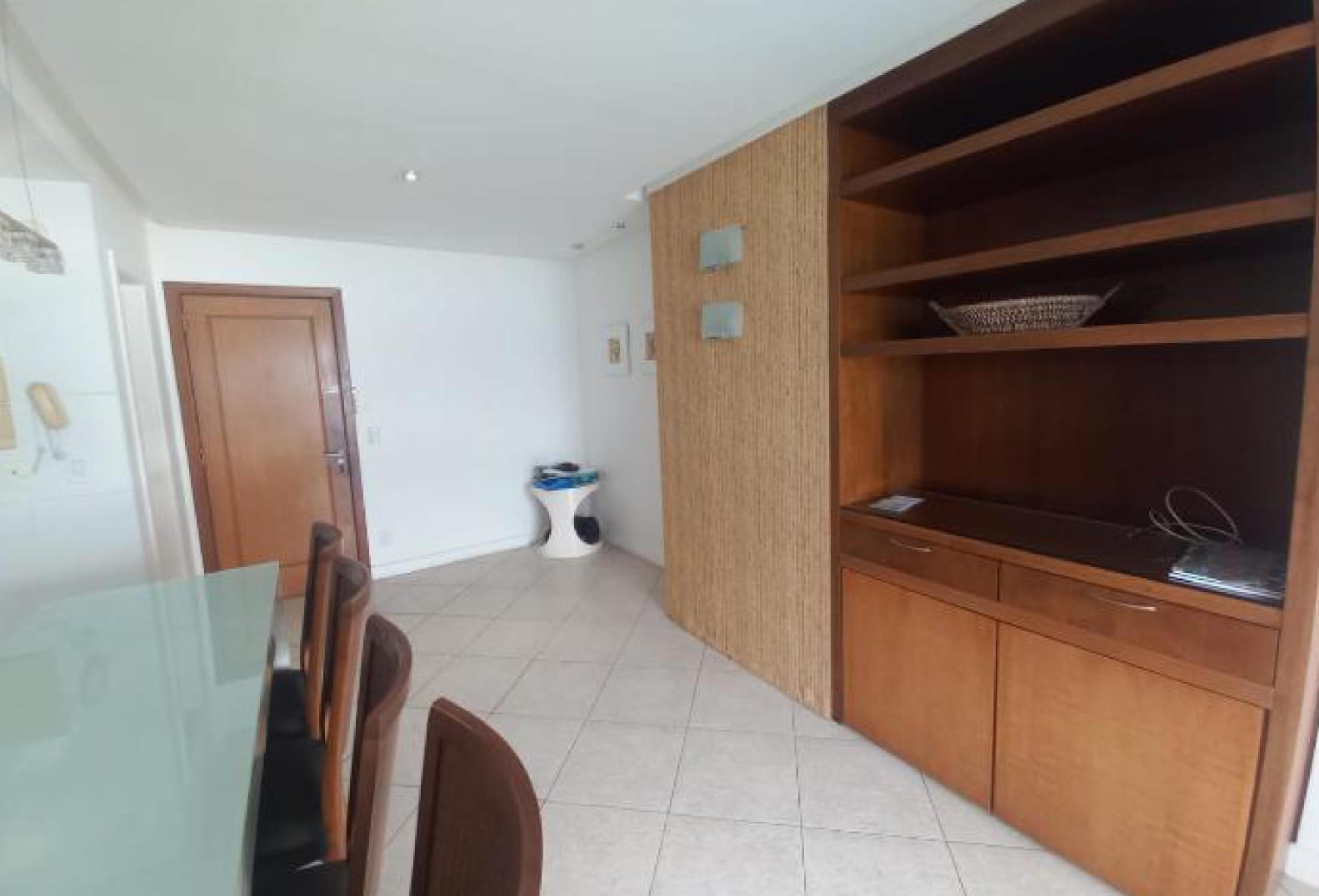 Imagem Apartamento com 1 Quarto para Alugar, 60 m²em Barra - Salvador Imagem Apartamento com 1 Quarto para Alugar, 60 m²em Barra - Salvador