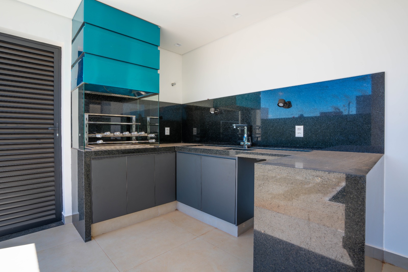Imagem Casa de Condomínio com 3 Quartos à Venda, 250 m² em São Venâncio - Itupeva