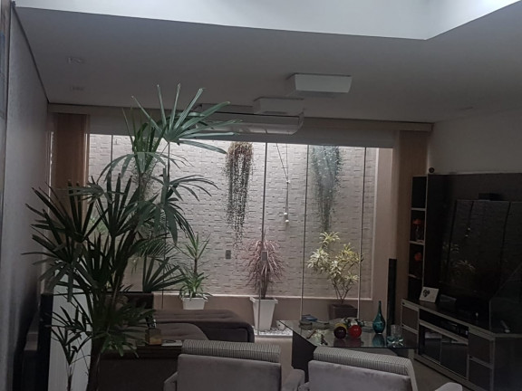 Imagem Casa com 2 Quartos à Venda, 220 m² em Ipiranga - São Paulo Imagem Casa com 2 Quartos à Venda, 220 m² em Ipiranga - São Paulo