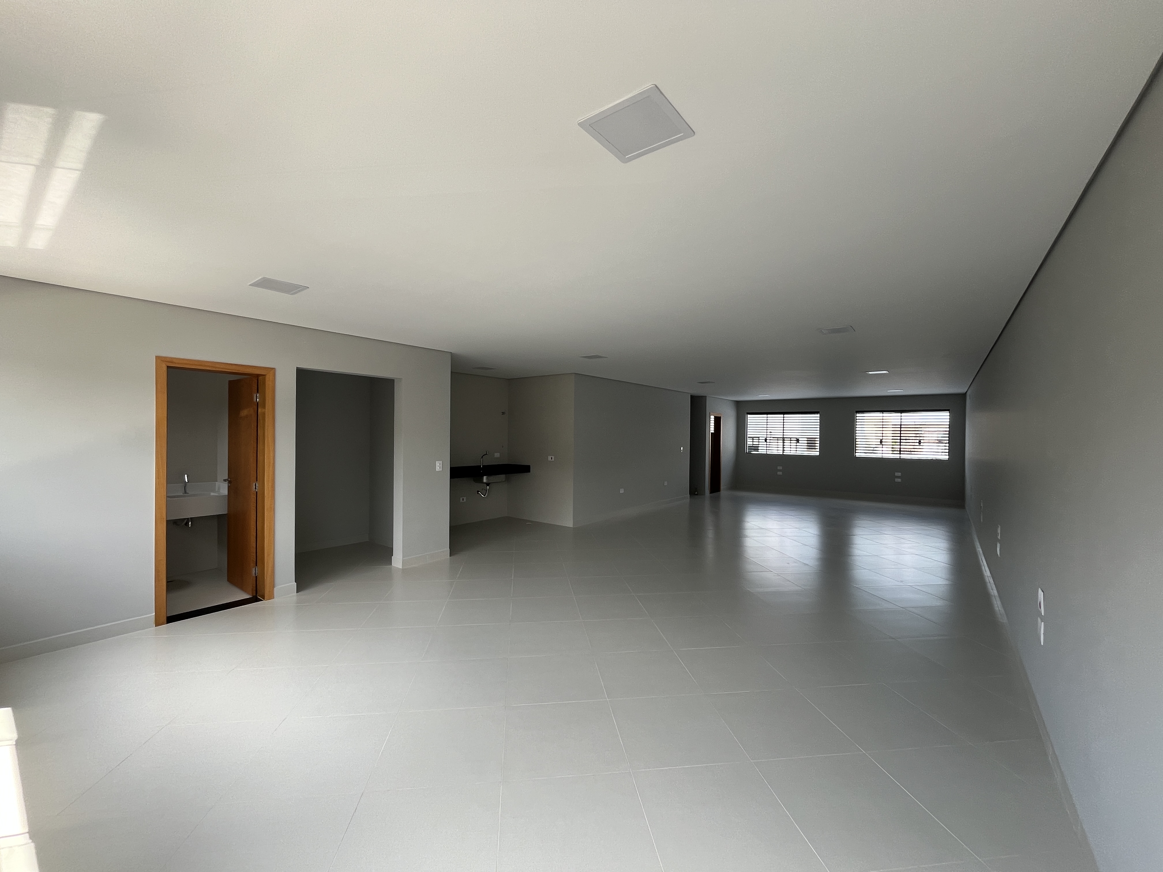 Imagem Galpão para Alugar, 325 m² em Vila Anastácio - São Paulo