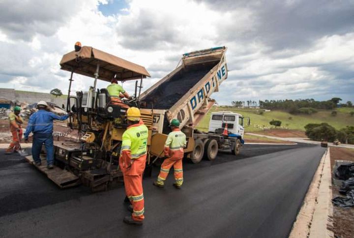 Imagem Terreno à Venda, 300 m² em Bom Retiro - Bragança Paulista Imagem Terreno à Venda, 300 m² em Bom Retiro - Bragança Paulista