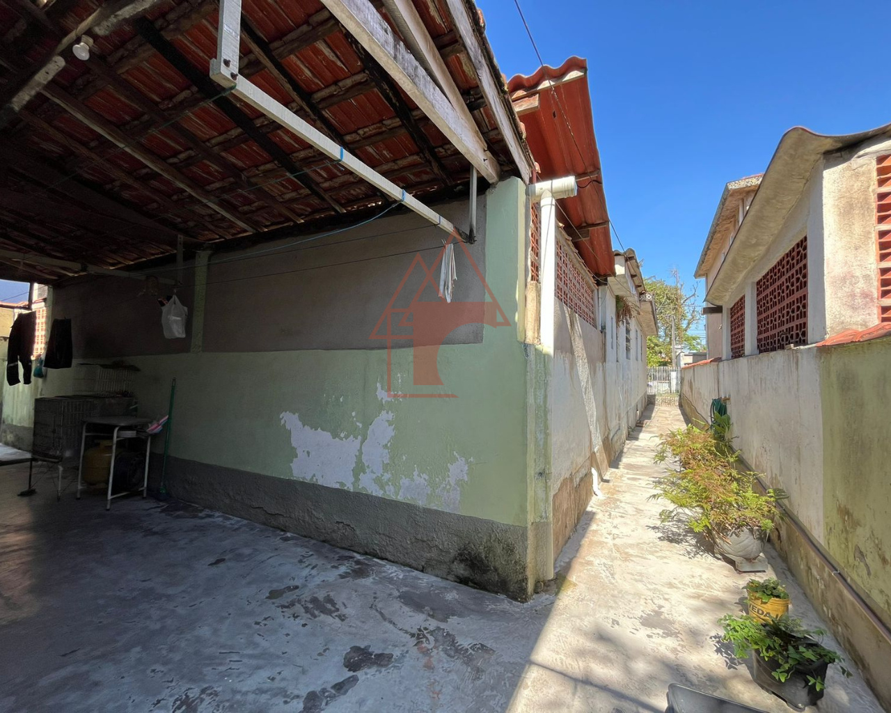 Imagem Casa com 2 Quartos à Venda, 313 m²em Jardim Casqueiro - Cubatão Imagem Casa com 2 Quartos à Venda, 313 m²em Jardim Casqueiro - Cubatão