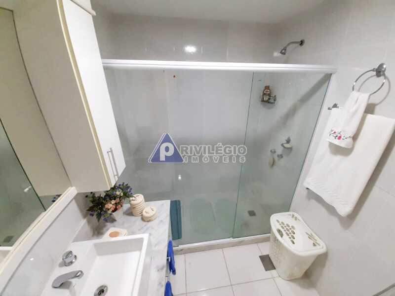 Imagem Apartamento com 4 Quartos à Venda, 150 m²em Copacabana - Rio de Janeiro