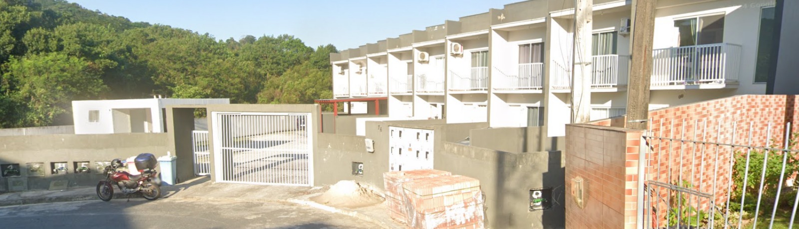 Imagem Sobrado com 2 Quartos à Venda, 65 m² em Potecas - São José Imagem Sobrado com 2 Quartos à Venda, 65 m² em Potecas - São José