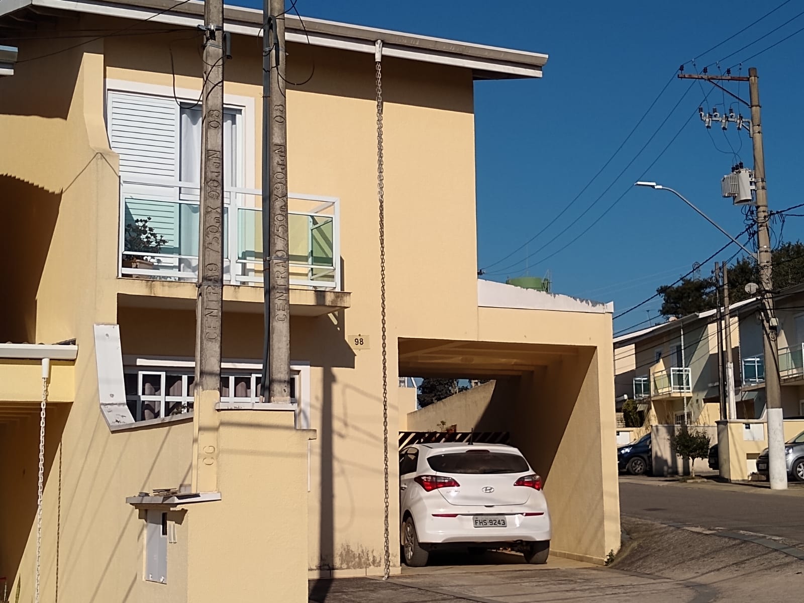 Imagem Casa de Condomínio com 3 Quartos à Venda, 119 m²em Vila Caputera - Mogi das Cruzes Imagem Casa de Condomínio com 3 Quartos à Venda, 119 m²em Vila Caputera - Mogi das Cruzes