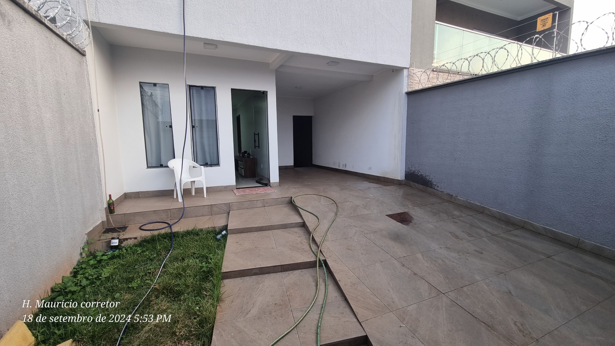 Imagem Sobrado com 4 Quartos à Venda, 174 m²em Residencial Alice Barbosa - Goiânia Imagem Sobrado com 4 Quartos à Venda, 174 m²em Residencial Alice Barbosa - Goiânia