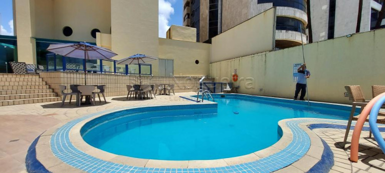 Imagem Flat com 1 Quarto à Venda, 30 m² em Candeias - Jaboatão dos Guararapes Imagem Flat com 1 Quarto à Venda, 30 m² em Candeias - Jaboatão dos Guararapes