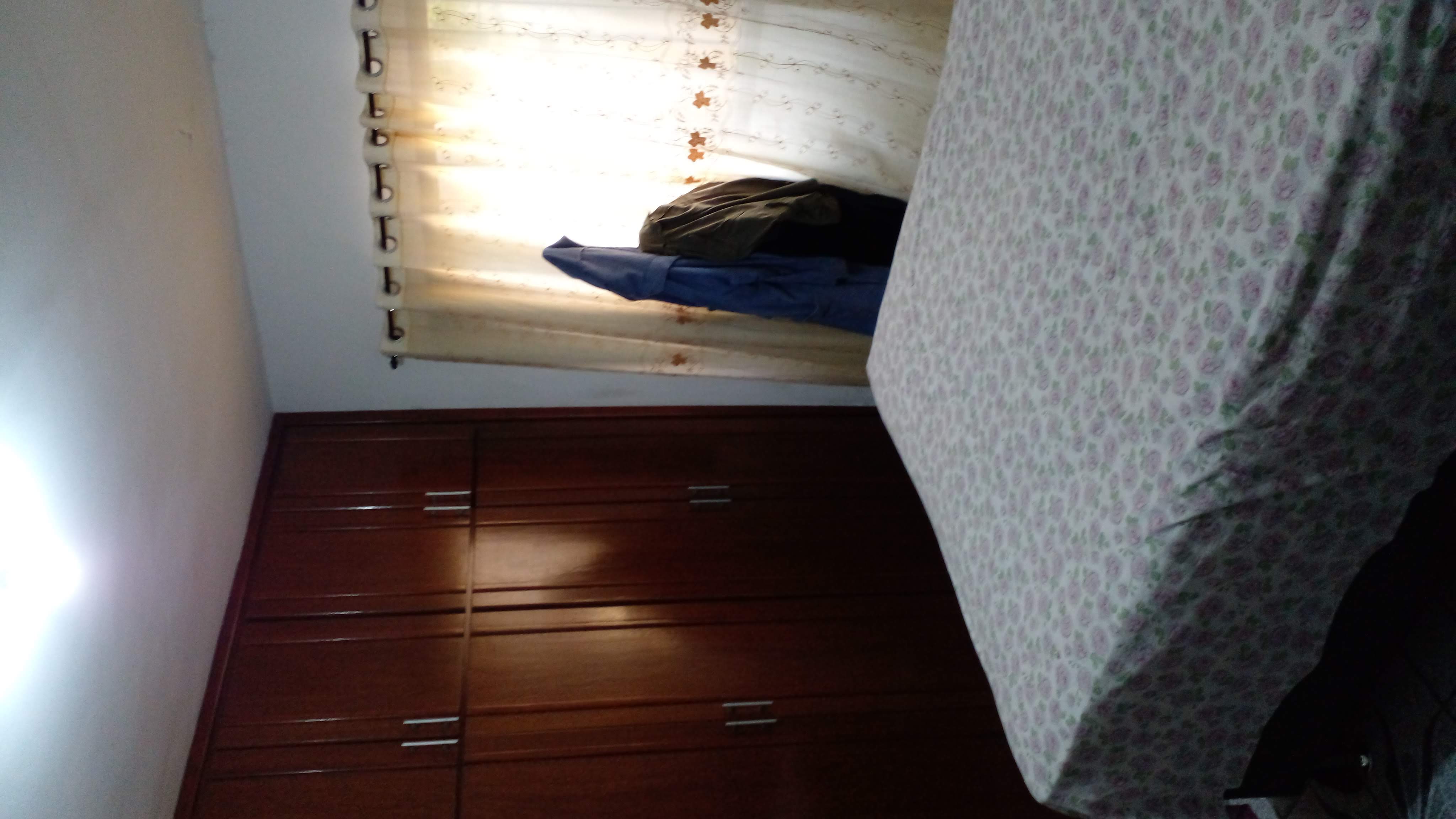 Imagem Casa com 3 Quartos à Venda, 220 m²em Vila Cintra - Mogi das Cruzes Imagem Casa com 3 Quartos à Venda, 220 m²em Vila Cintra - Mogi das Cruzes