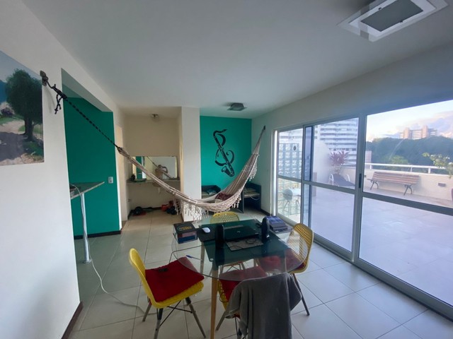 Imagem Apartamento com 3 Quartos à Venda, 198 m²em Pituaçu - Salvador Imagem Apartamento com 3 Quartos à Venda, 198 m²em Pituaçu - Salvador