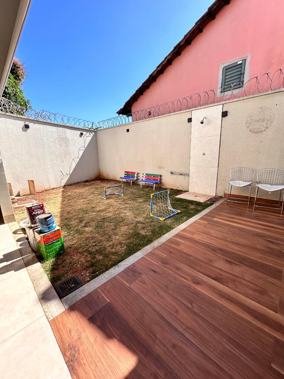 Imagem Casa com 3 Quartos à Venda, 176 m²em Santa Genoveva - Goiânia Imagem Casa com 3 Quartos à Venda, 176 m²em Santa Genoveva - Goiânia