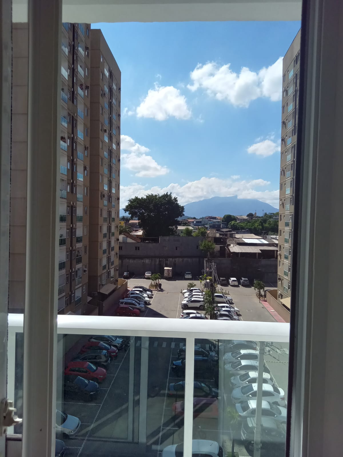 Imagem Apartamento com 2 Quartos para Alugar, 47 m² em Jardim Tropical - Nova Iguaçu