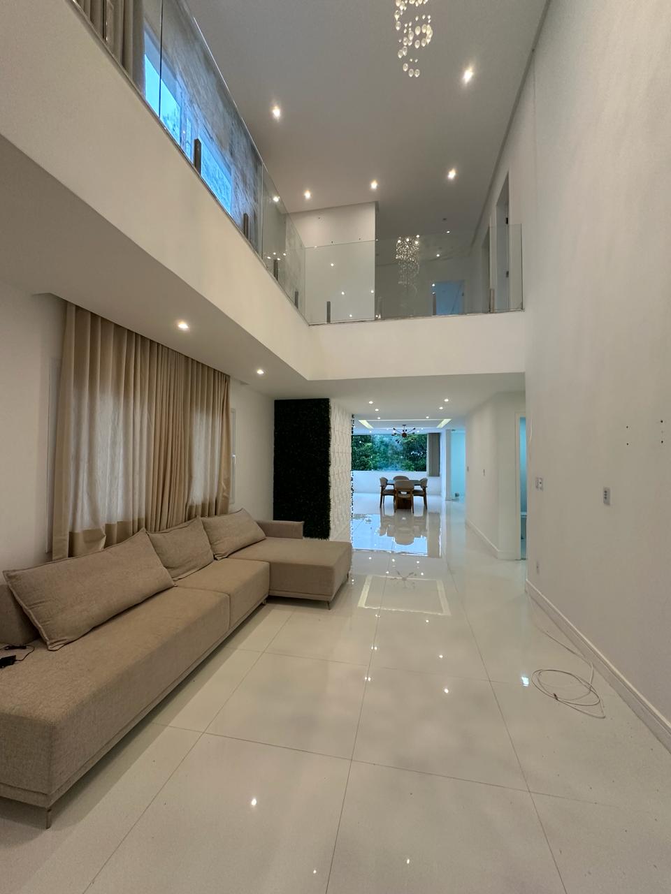 Imagem Casa de Condomínio com 4 Quartos à Venda, 320 m²em Alphaville (Abrantes) - Camaçari Imagem Casa de Condomínio com 4 Quartos à Venda, 320 m²em Alphaville (Abrantes) - Camaçari