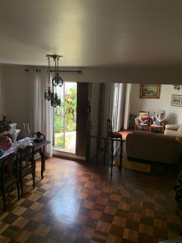 Imagem Sobrado com 3 Quartos à Venda, 202 m²em Centro - Mogi das Cruzes Imagem Sobrado com 3 Quartos à Venda, 202 m²em Centro - Mogi das Cruzes