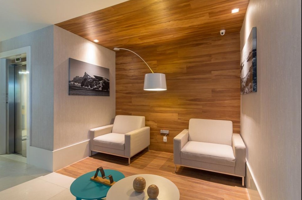 Imagem Cobertura com 4 Quartos à Venda, 239 m² em Charitas - Niterói