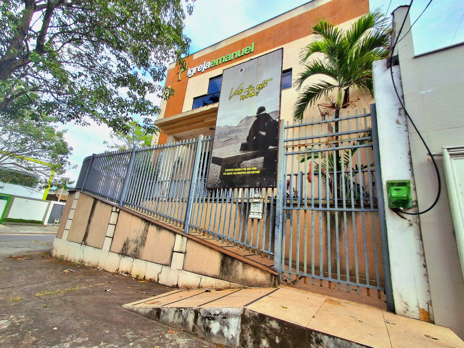Imagem Galpão à Venda, 300 m²em Campo Grande - Rio de Janeiro