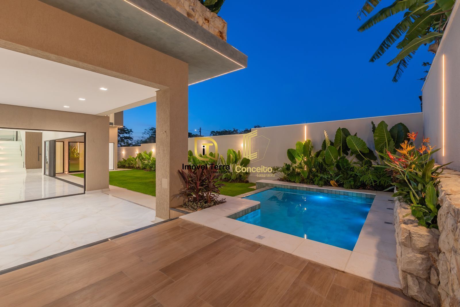 Imagem Casa de Condomínio com 5 Quartos à Venda, 356 m² em Cidade Alpha - Eusébio Imagem Casa de Condomínio com 5 Quartos à Venda, 356 m² em Cidade Alpha - Eusébio