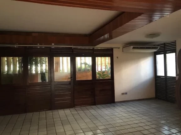 Imagem Casa com 6 Quartos para Alugar, em PIEDADE - JABOATAO Imagem Casa com 6 Quartos para Alugar, em PIEDADE - JABOATAO