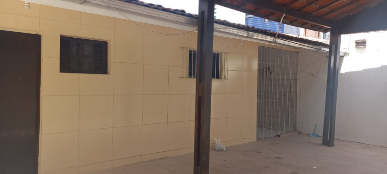 Imagem Casa com 6 Quartos à Venda ou Locação, 289 m² em Piedade - Jaboatão dos Guararapes Imagem Casa com 6 Quartos à Venda ou Locação, 289 m² em Piedade - Jaboatão dos Guararapes
