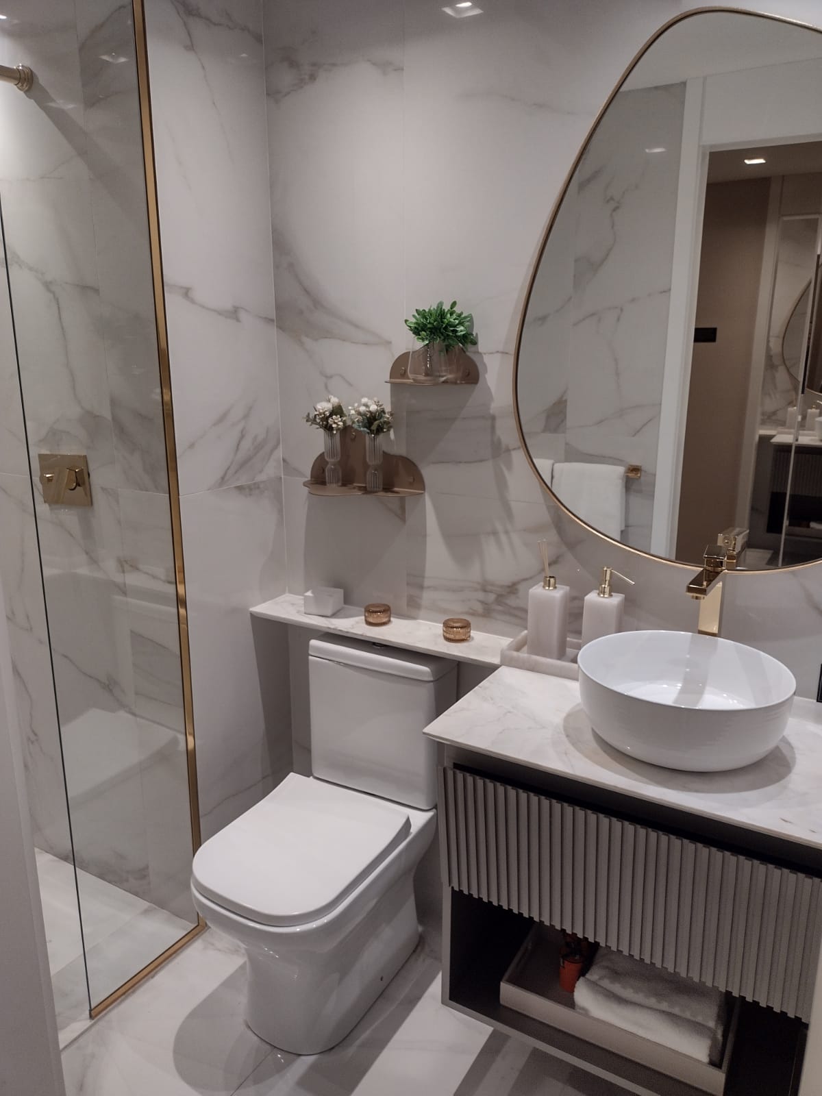 Imagem Apartamento com 3 Quartos à Venda, 134 m²em Jardim das Acácias - São Paulo