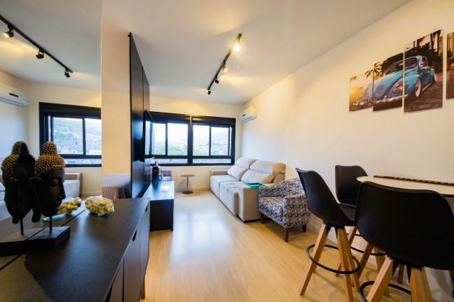 Imagem Loft com 1 Quarto à Venda, 36 m² em Jardim Botânico - Porto Alegre Imagem Loft com 1 Quarto à Venda, 36 m² em Jardim Botânico - Porto Alegre