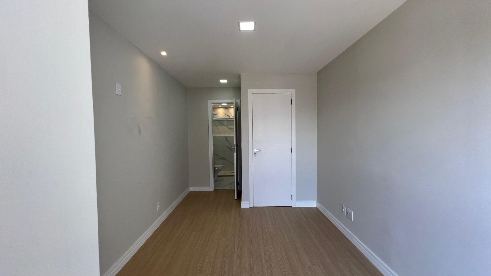 Imagem Apartamento com 2 Quartos à Venda, 55 m²em Praia da Costa - Vila Velha