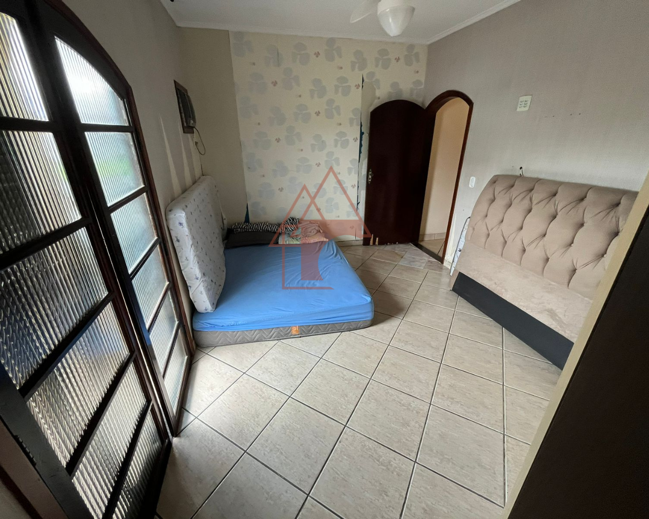 Imagem Sobrado com 4 Quartos à Venda, 162 m² em Vila Ponte Nova - Cubatão