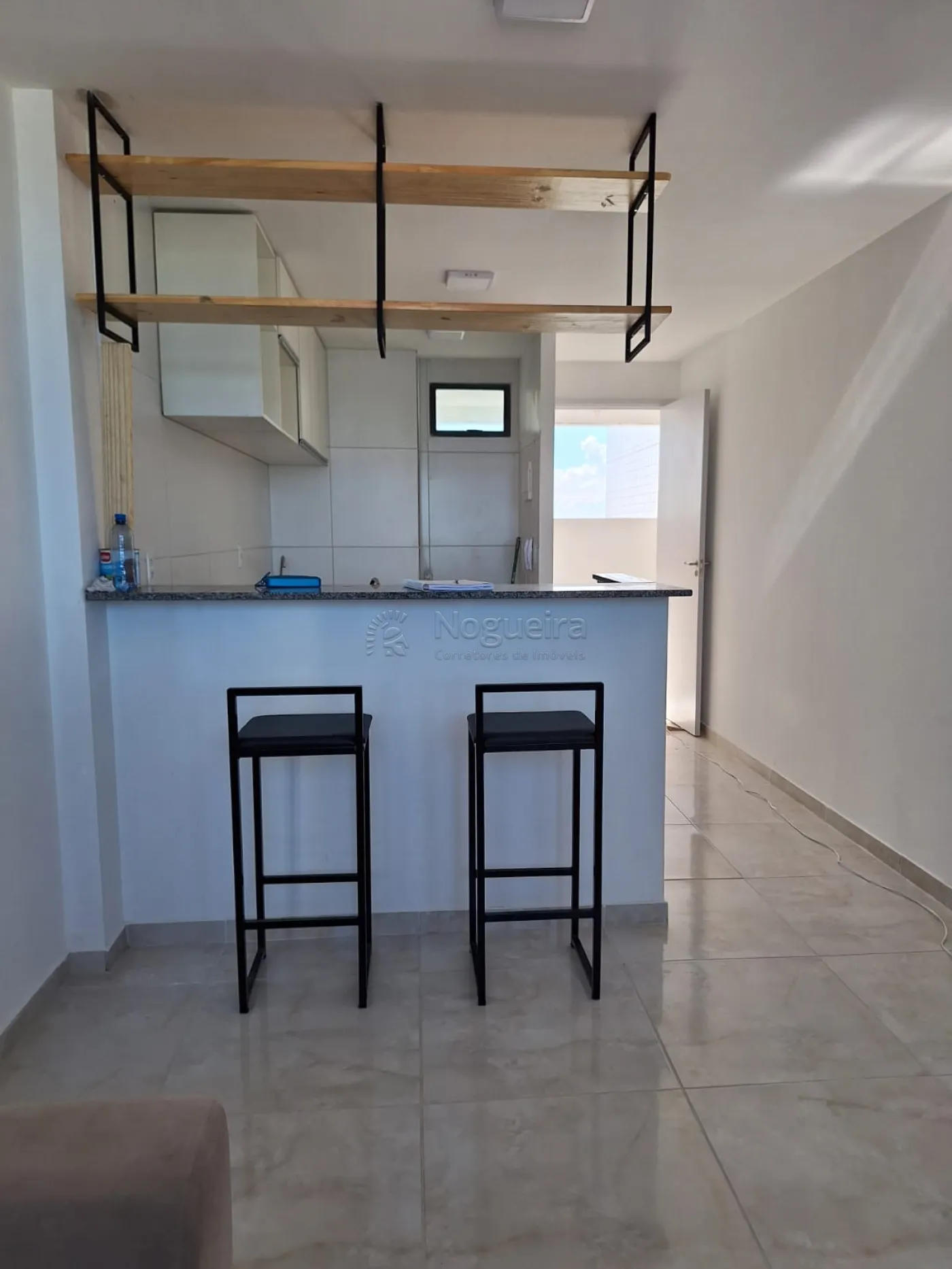 Imagem Apartamento com 1 Quarto para Alugar, 37 m²em Casa Caiada - Olinda