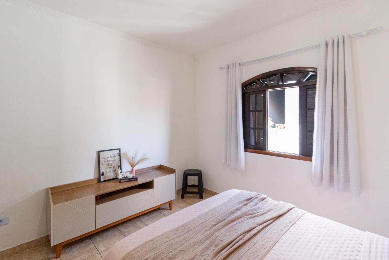 Imagem Casa com 3 Quartos à Venda, 180 m² em Remédios - Osasco Imagem Casa com 3 Quartos à Venda, 180 m² em Remédios - Osasco